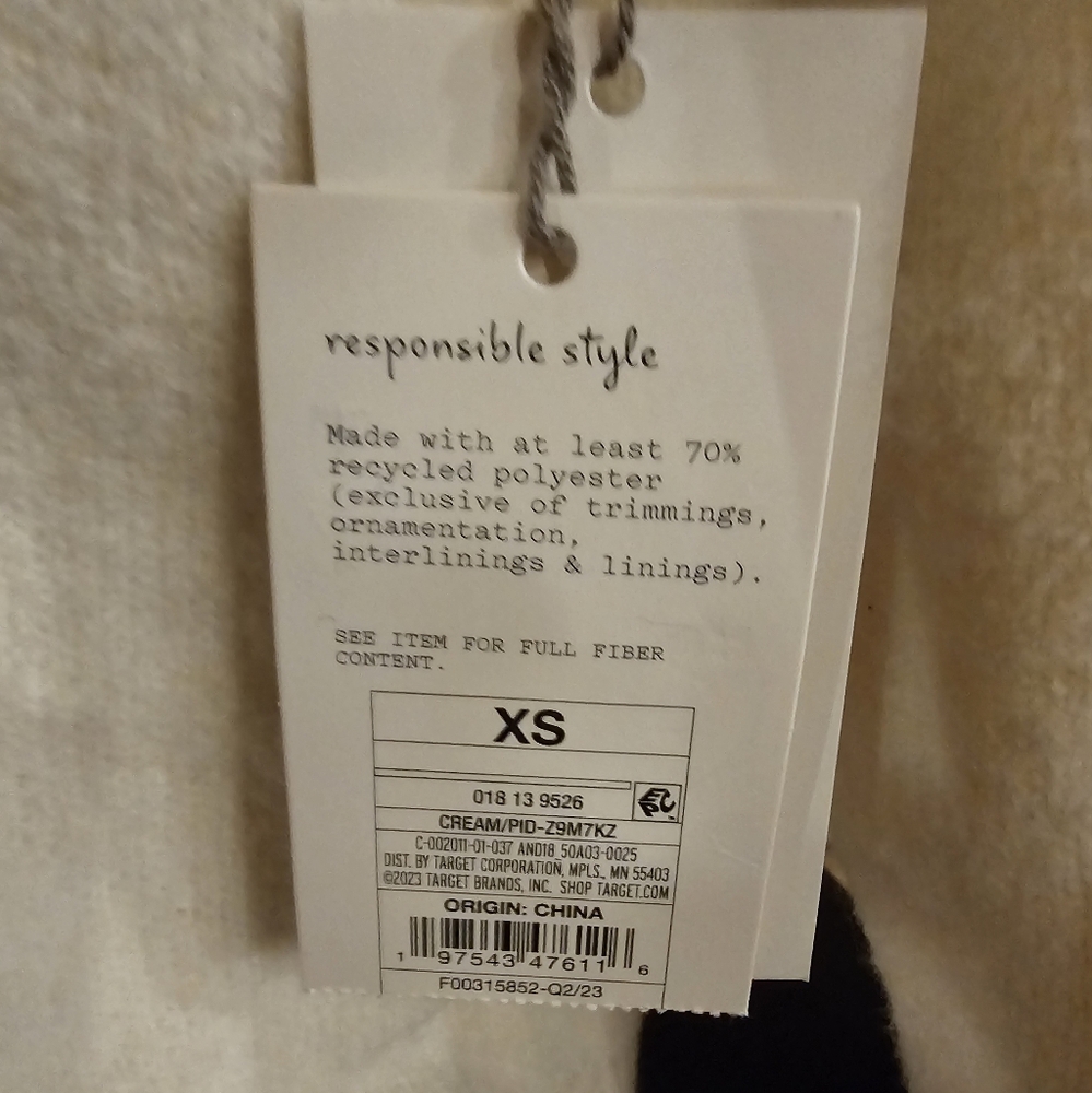 NWT A new Day cashmere like XS Pullover crew neck sweater cream color - Picture 4 of 5